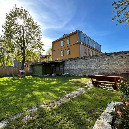 Apartment Garden Next To Telliskivi & Old Town
